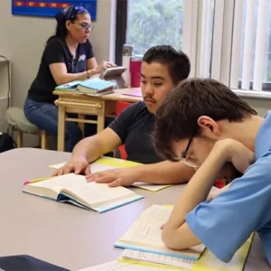 These high schoolers are reading Wonder! This is an amazing book about overcoming adversity, fri (3)